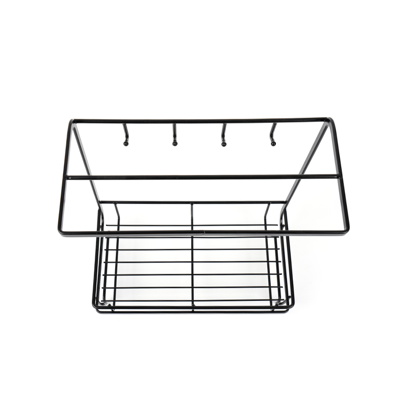 Kuchynský drez so špongiou a držiakom na utierku