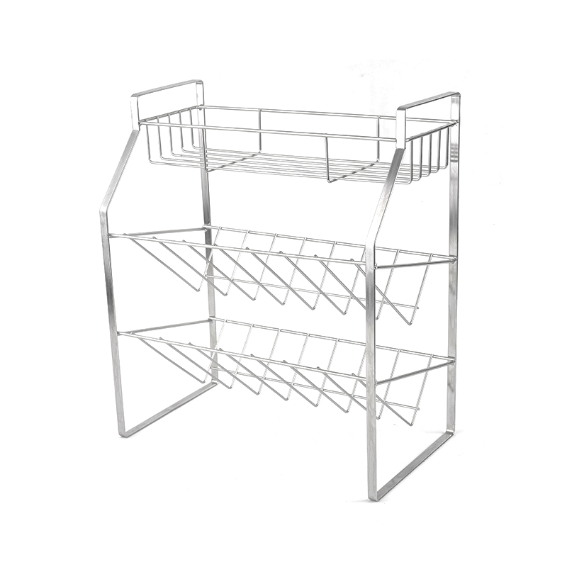 3-poschodový čierny stojan na korenie s nástenným držiakom do kuchyne